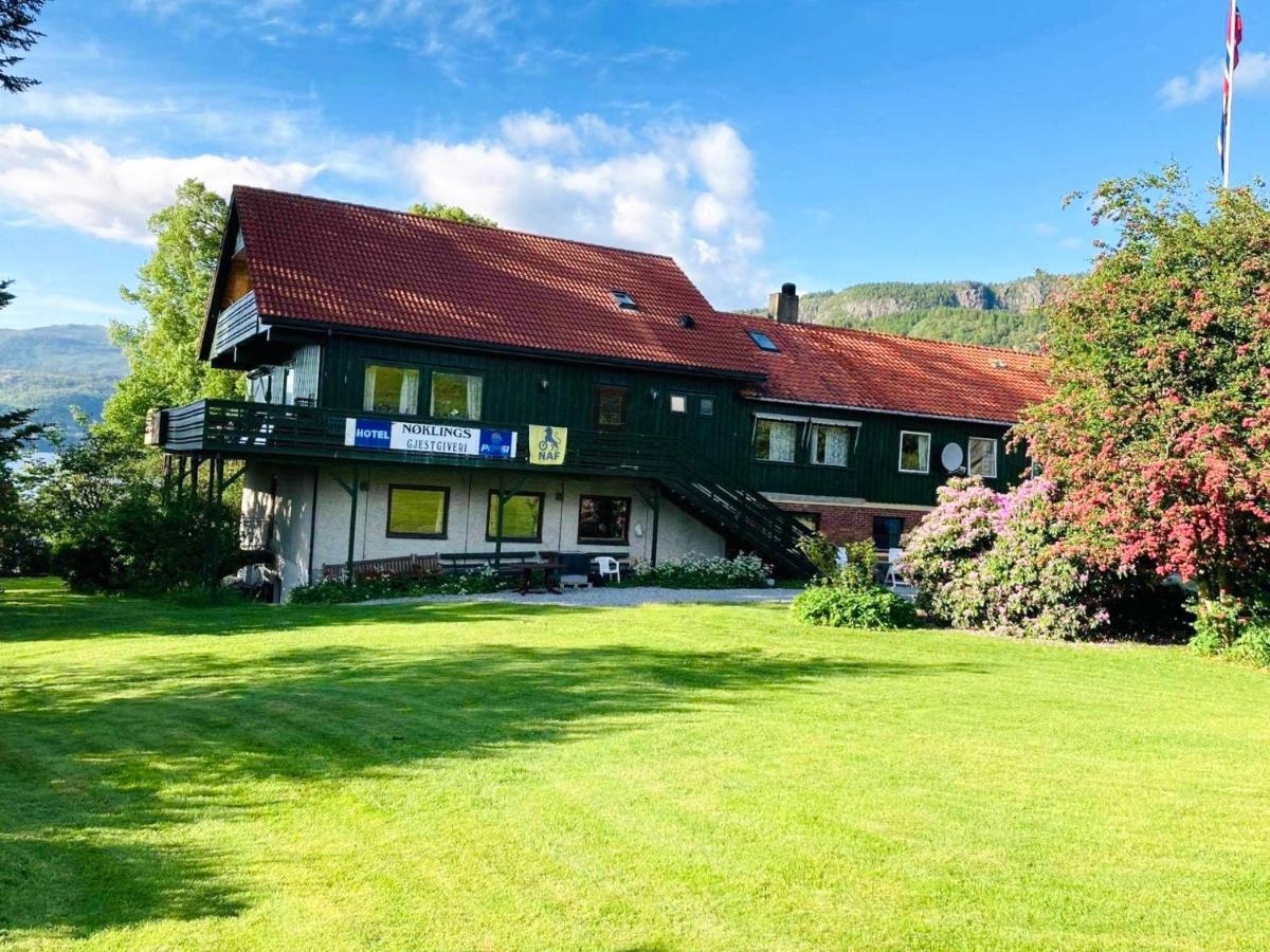 Hotel Nokling & Camping Hjelmeland Dış mekan fotoğraf