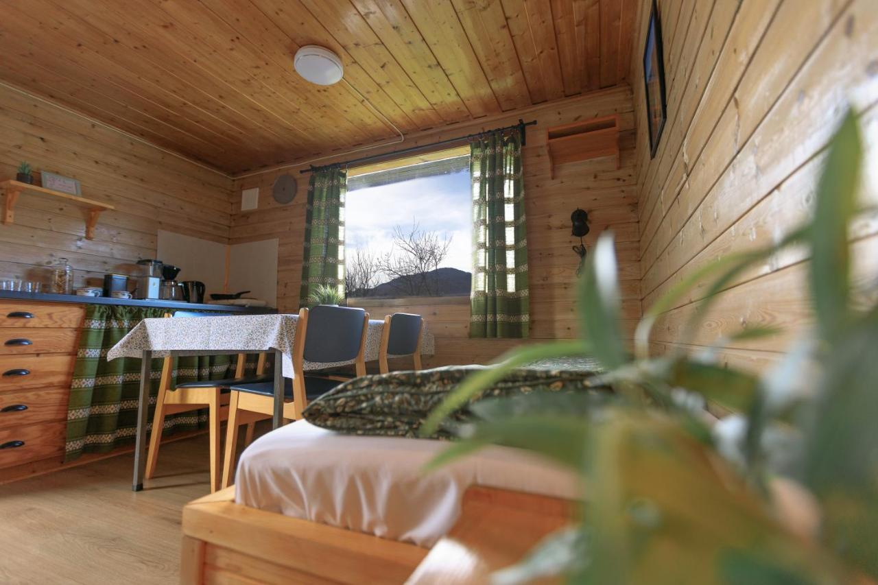 Hotel Nokling & Camping Hjelmeland Dış mekan fotoğraf