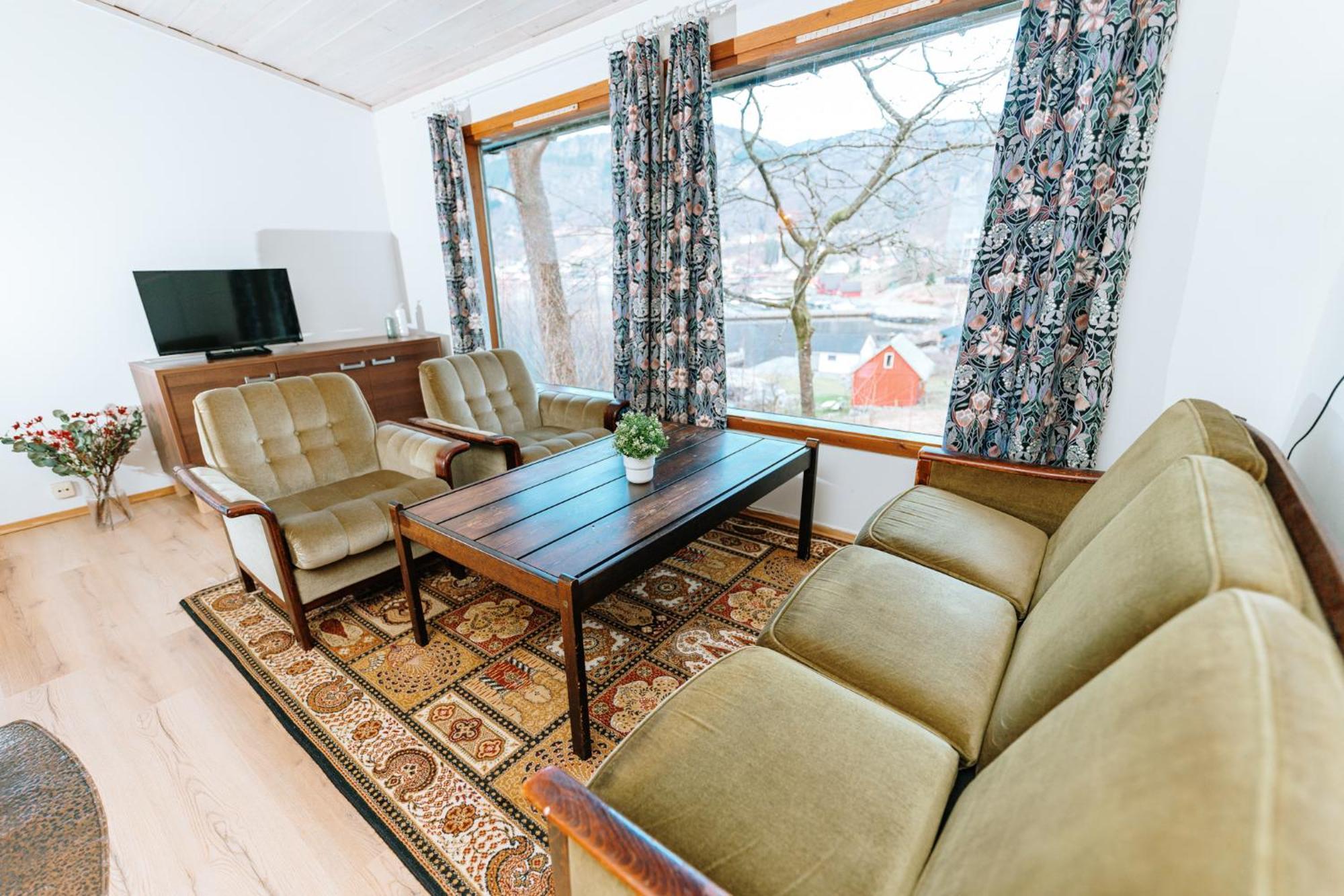 Hotel Nokling & Camping Hjelmeland Dış mekan fotoğraf